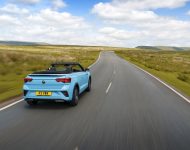 2022 Volkswagen T-Roc Cabriolet - UK version - Rear Three-Quarter Wallpaper 190x150
