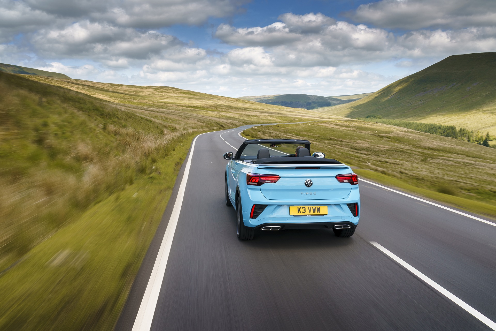 Download 2022 Volkswagen T-Roc Cabriolet - UK version - Rear HD Wallpaper 1920x1280 #13