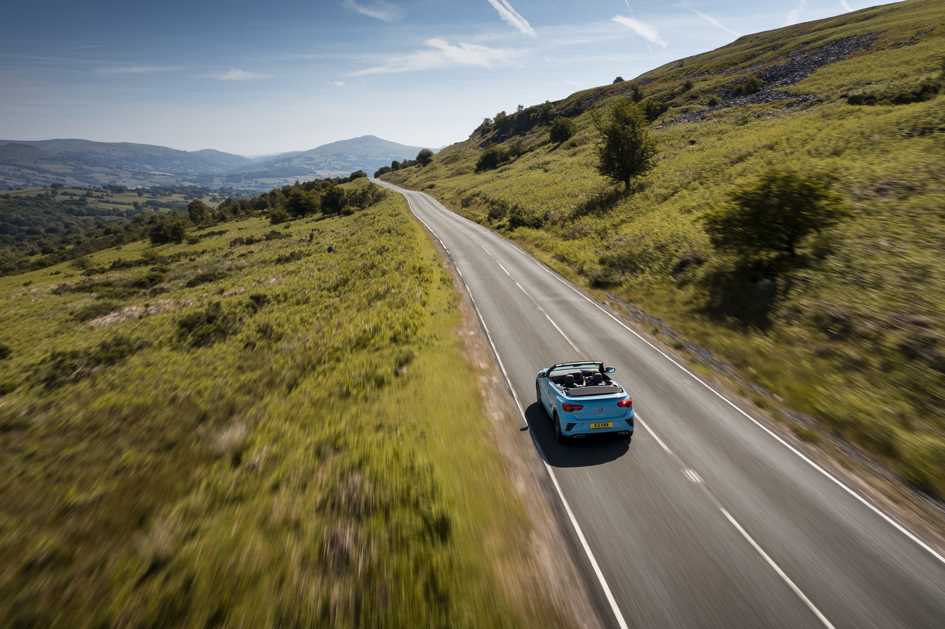 Download 2022 Volkswagen T-Roc Cabriolet - UK version - Rear HD Wallpaper 1920x1279 #8