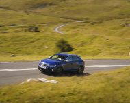 2022 Volkswagen T-Roc R - UK version - Front Three-Quarter Wallpaper 190x150