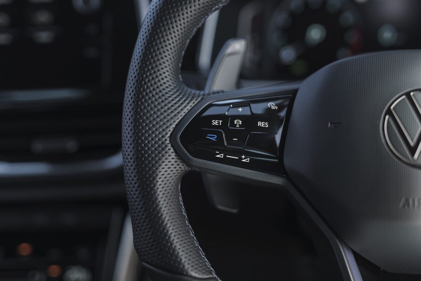 2022 Volkswagen T-Roc R - UK version - Interior, Steering Wheel Wallpaper 850x567 #42