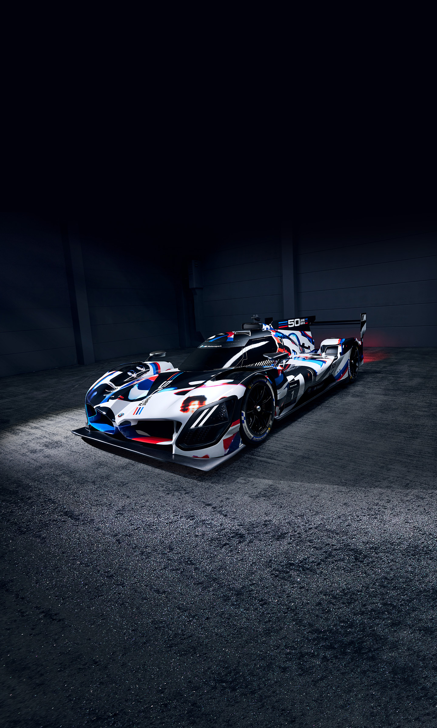 Download 2023 BMW M Hybrid V8 - Front Three-Quarter HD Phone Wallpaper 1440x2400 #3