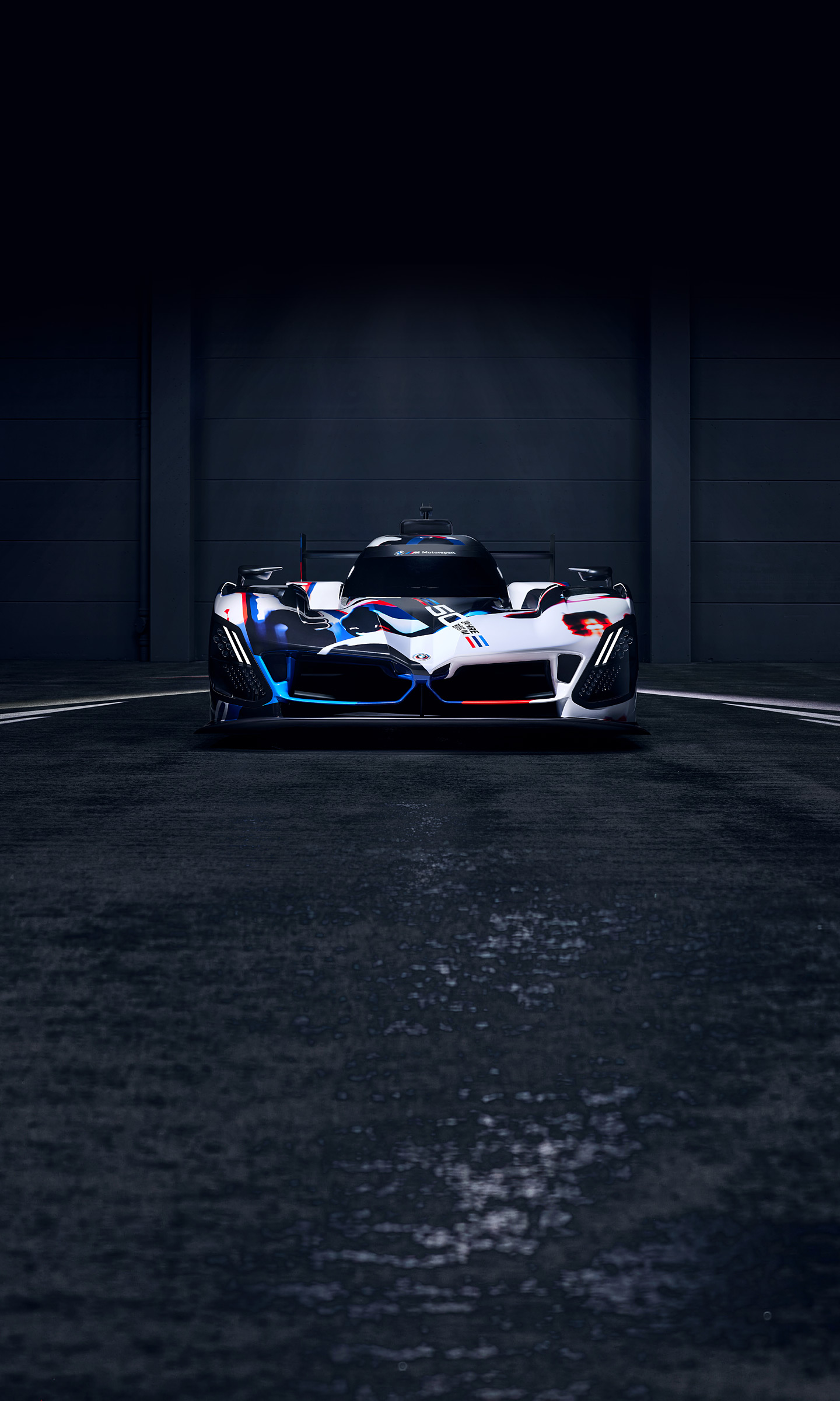 Download 2023 BMW M Hybrid V8 - Front HD Phone Wallpaper 1440x2400 #5