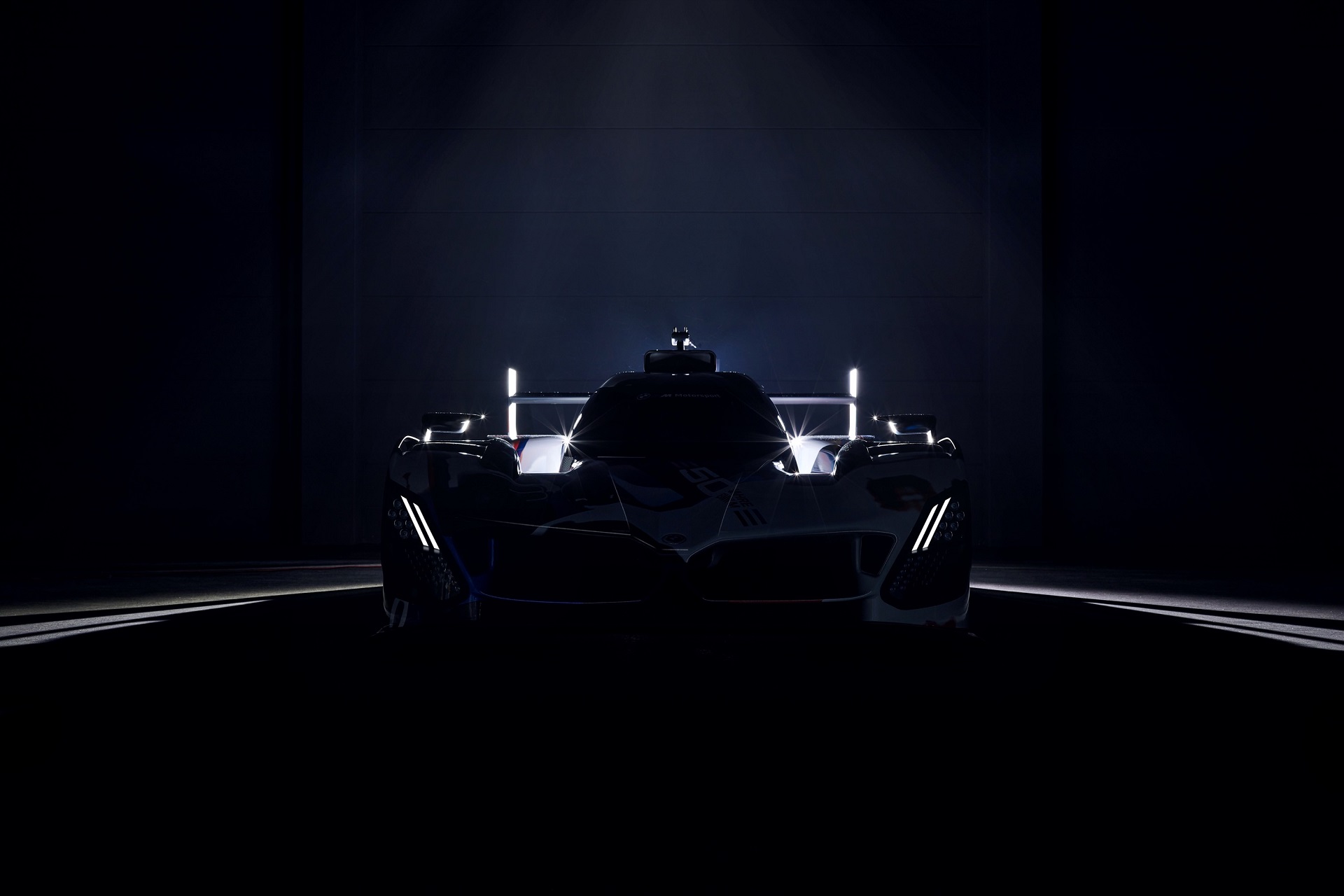 Download 2023 BMW M Hybrid V8 - Front HD Wallpaper 1920x1280 #6