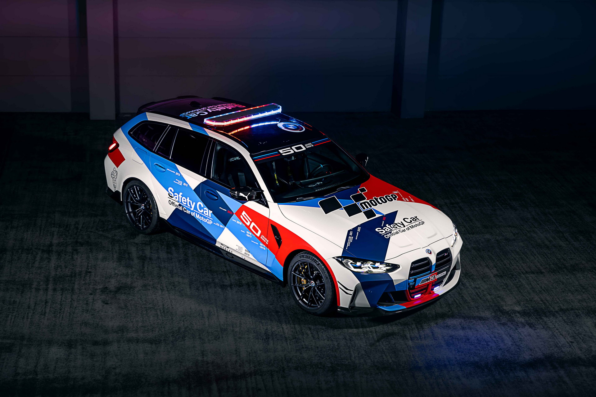 Download 2023 BMW M3 Touring MotoGP Safety Car - Front Three-Quarter HD Wallpaper 1920x1280 #2