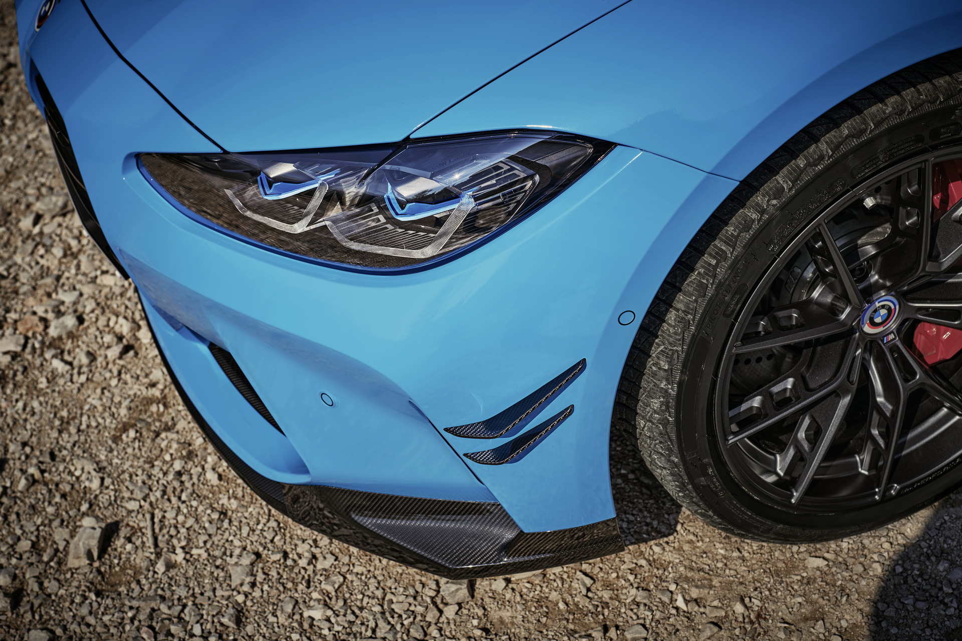 Download 2023 BMW M3 Touring with M Performance Parts - Headlight HD Wallpaper 1920x1280 #7