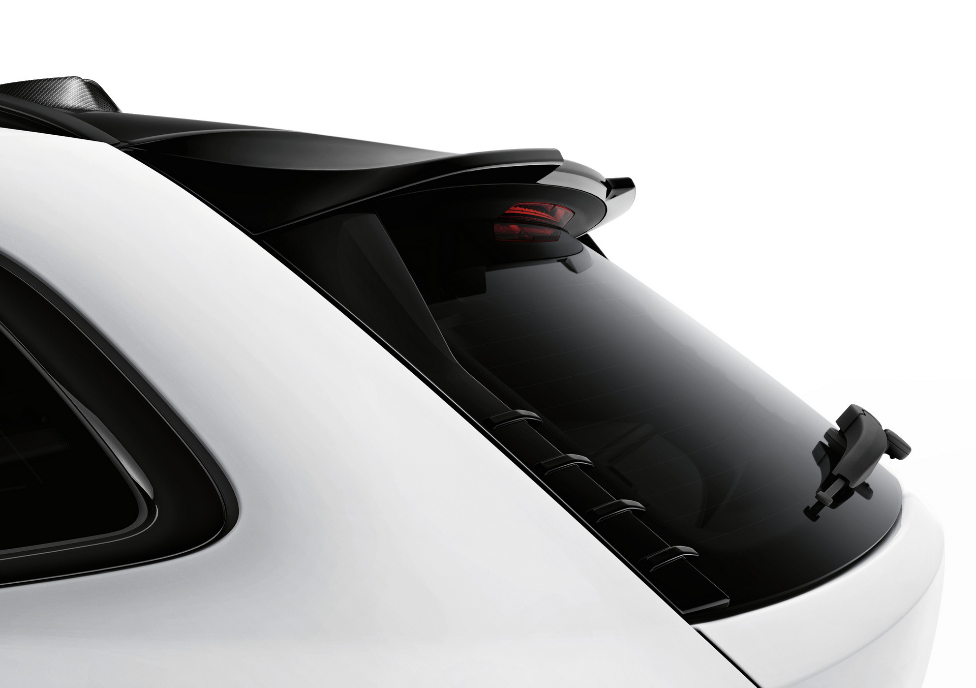Download 2023 BMW M3 Touring with M Performance Parts - Spoiler HD Wallpaper 1920x1353 #29