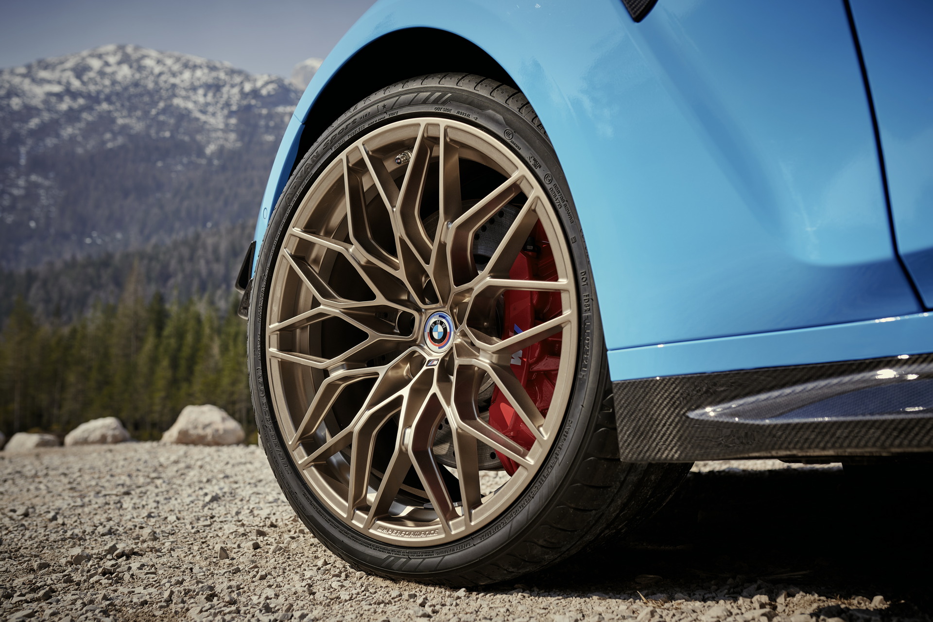 Download 2023 BMW M3 Touring with M Performance Parts - Wheel HD Wallpaper 1920x1280 #8