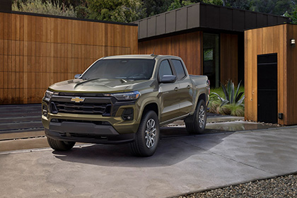 Download 2023 Chevrolet Colorado LT HD Wallpapers and Backgrounds