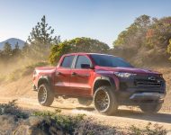 2023 Chevrolet Colorado Trail Boss - Front Three-Quarter Wallpaper 190x150