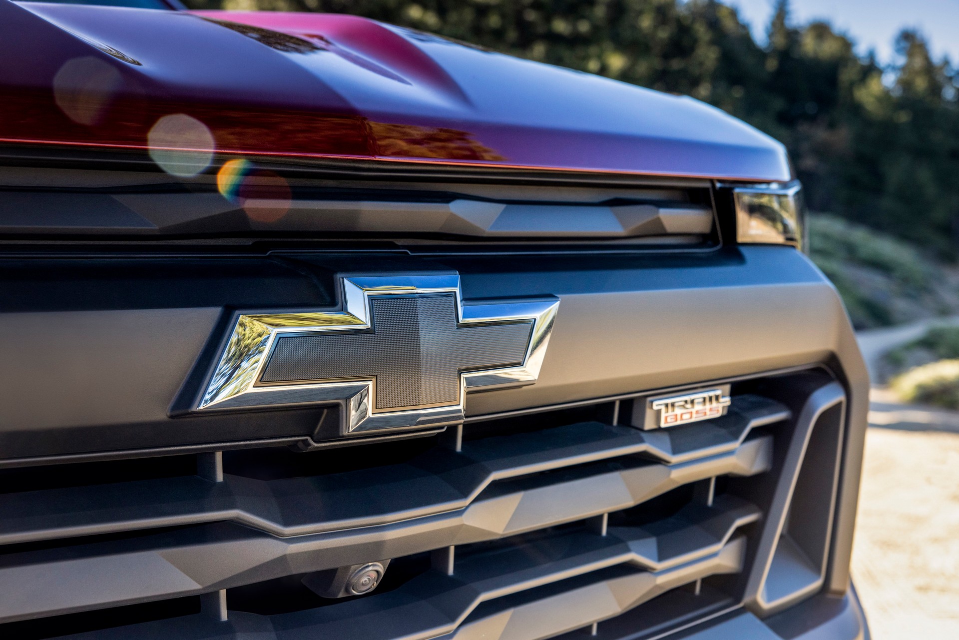 Download 2023 Chevrolet Colorado Trail Boss - Grille HD Wallpaper 1920x1281 #6