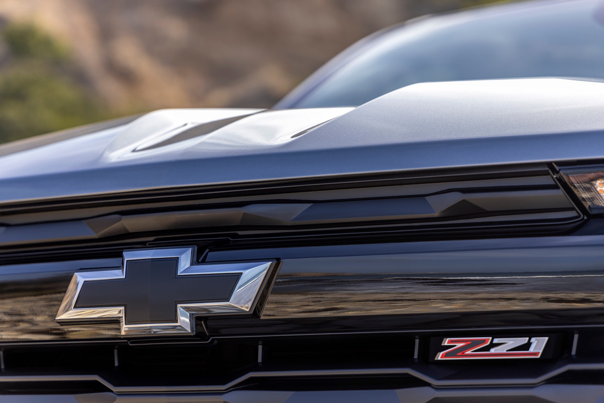 Download 2023 Chevrolet Colorado Z71 - Grille HD Wallpaper 1920x1281 #8