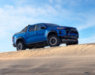 2023 Chevrolet Colorado ZR2 - Front Three-Quarter Wallpaper 190x150
