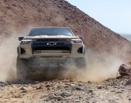 2023 Chevrolet Colorado ZR2 - Front Wallpaper 190x150