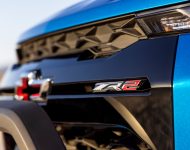 2023 Chevrolet Colorado ZR2 - Grille Wallpaper 190x150