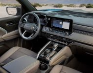 2023 Chevrolet Colorado ZR2 - Interior Wallpaper 190x150