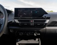 2023 Citroën ë-C4 X - Central Console Wallpaper 190x150