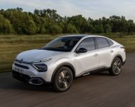 2023 Citroën ë-C4 X - Front Three-Quarter Wallpaper 190x150