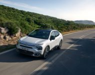 2023 Citroën ë-C4 X - Front Three-Quarter Wallpaper 190x150