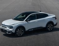 2023 Citroën ë-C4 X - Front Three-Quarter Wallpaper 190x150