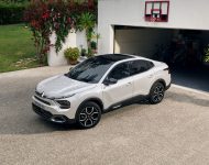 2023 Citroën ë-C4 X - Front Three-Quarter Wallpaper 190x150