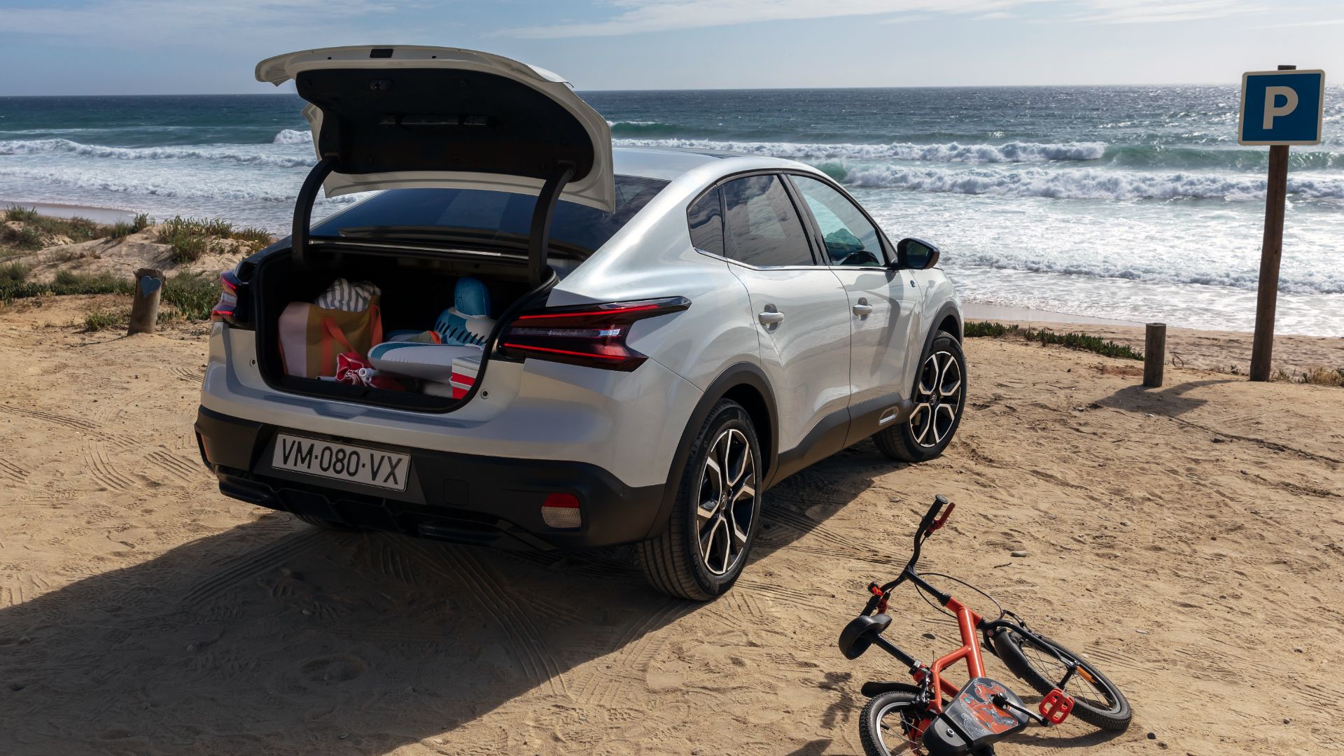 Download 2023 Citroën ë-C4 X - Rear Three-Quarter HD Wallpaper 1920x1080 #20