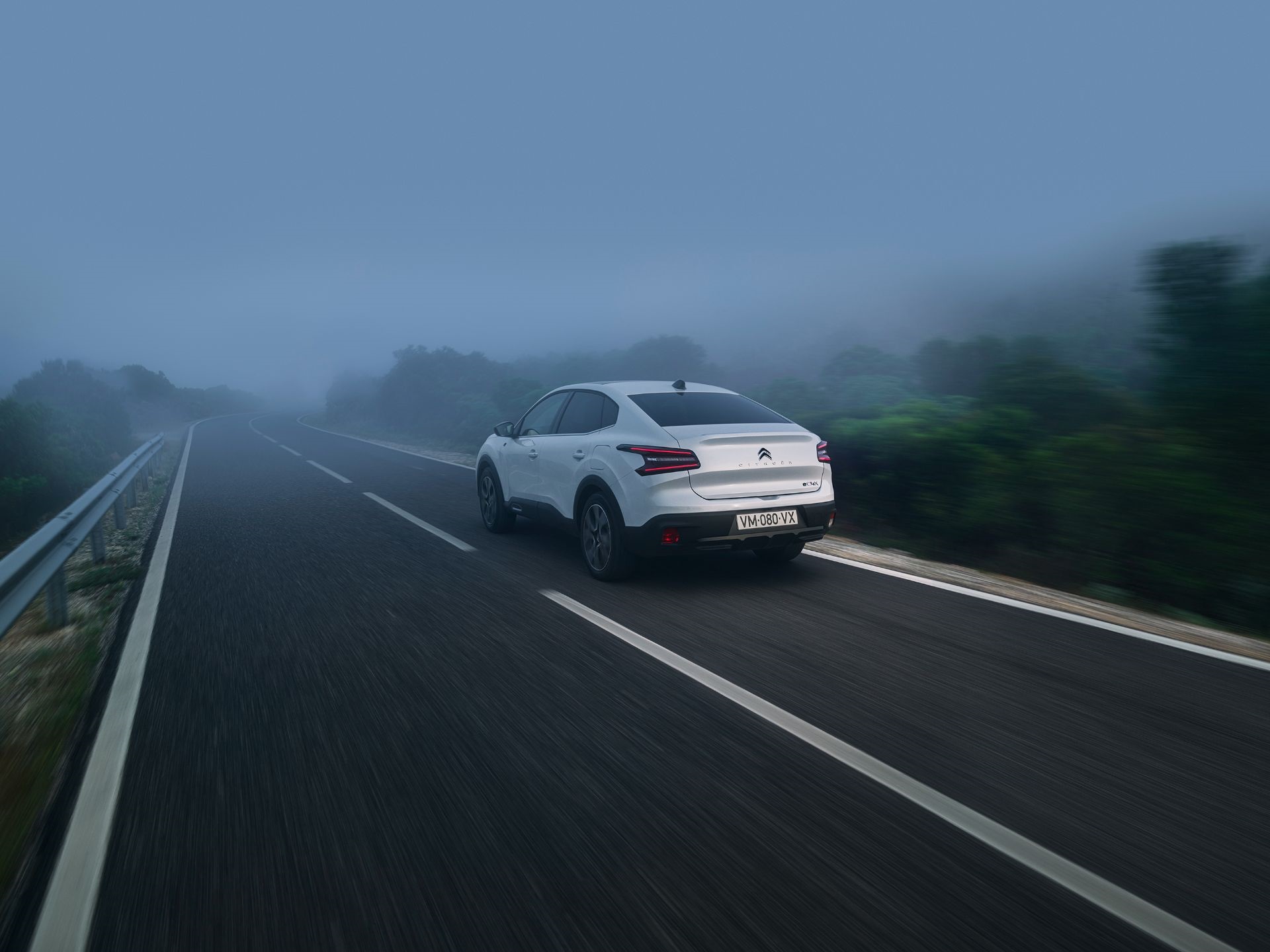 Download 2023 Citroën ë-C4 X - Rear Three-Quarter HD Wallpaper 1920x1440 #18