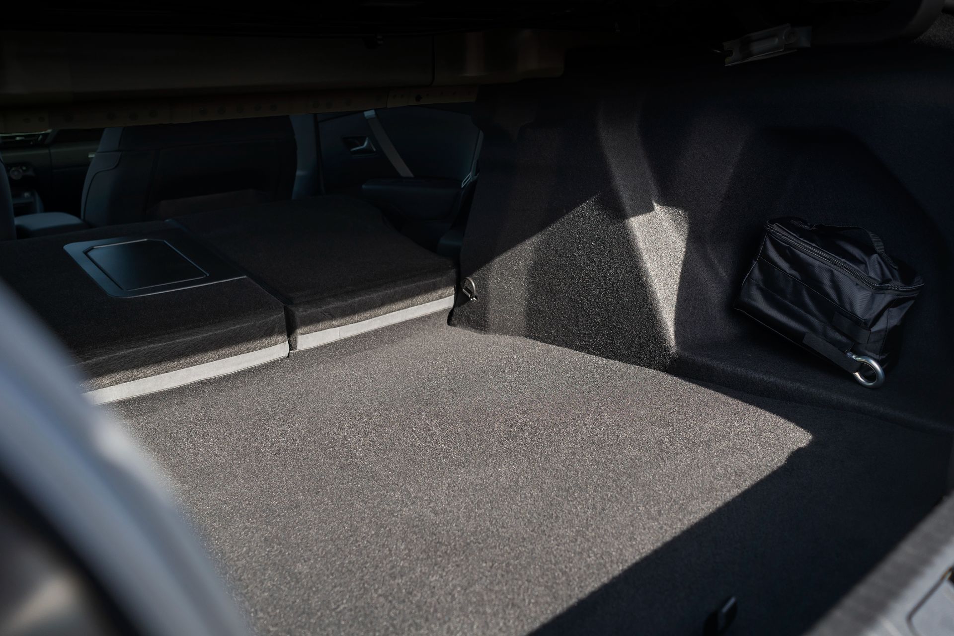 Download 2023 Citroën ë-C4 X - Trunk HD Wallpaper 1920x1280 #62