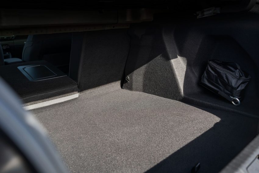 2023 Citroën ë-C4 X - Trunk Wallpaper 850x567 #63