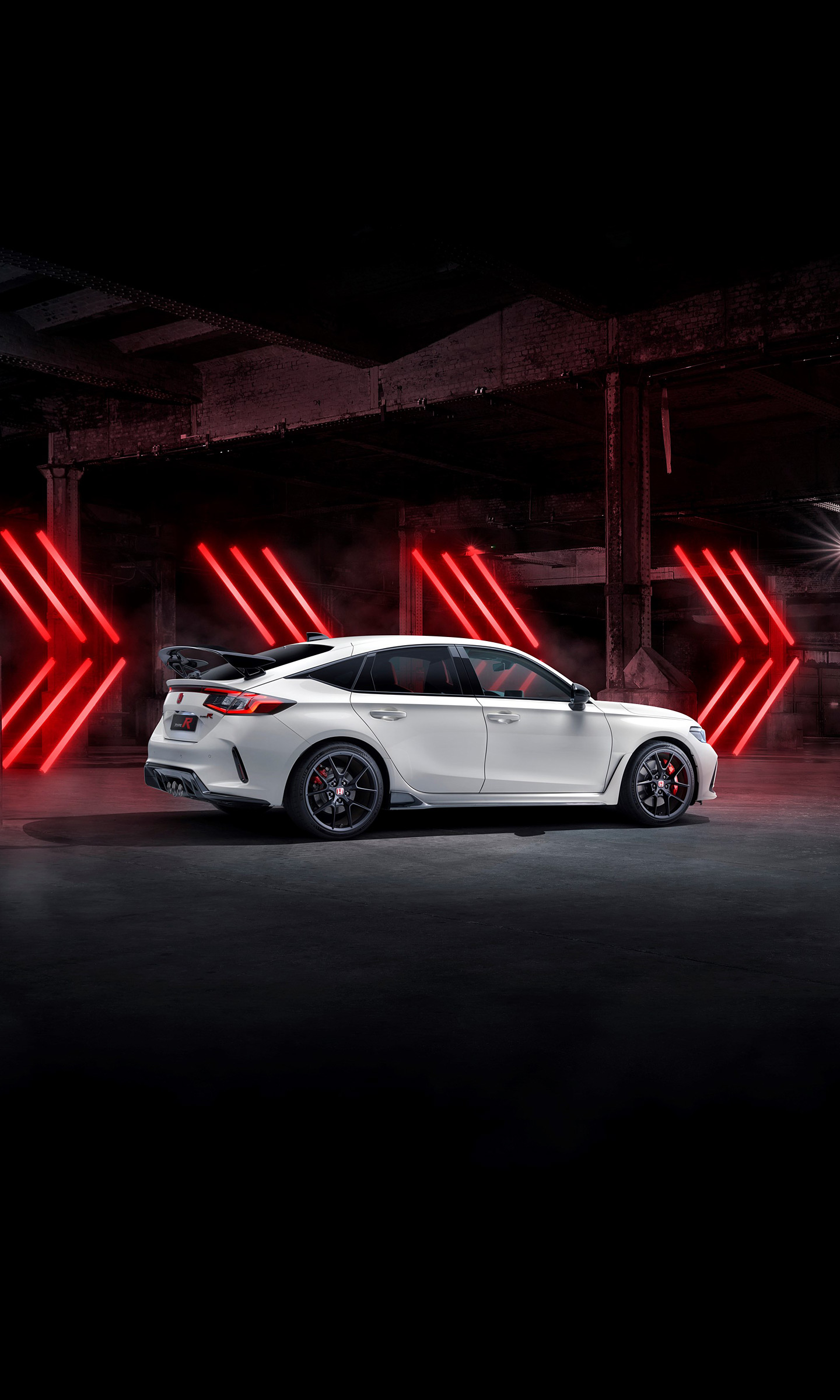 Download 2023 Honda Civic Type R - Rear Three-Quarter HD Phone Wallpaper 1440x2400 #8