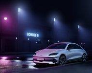 2023 Hyundai Ioniq 6 - Front Three-Quarter Wallpaper 190x150