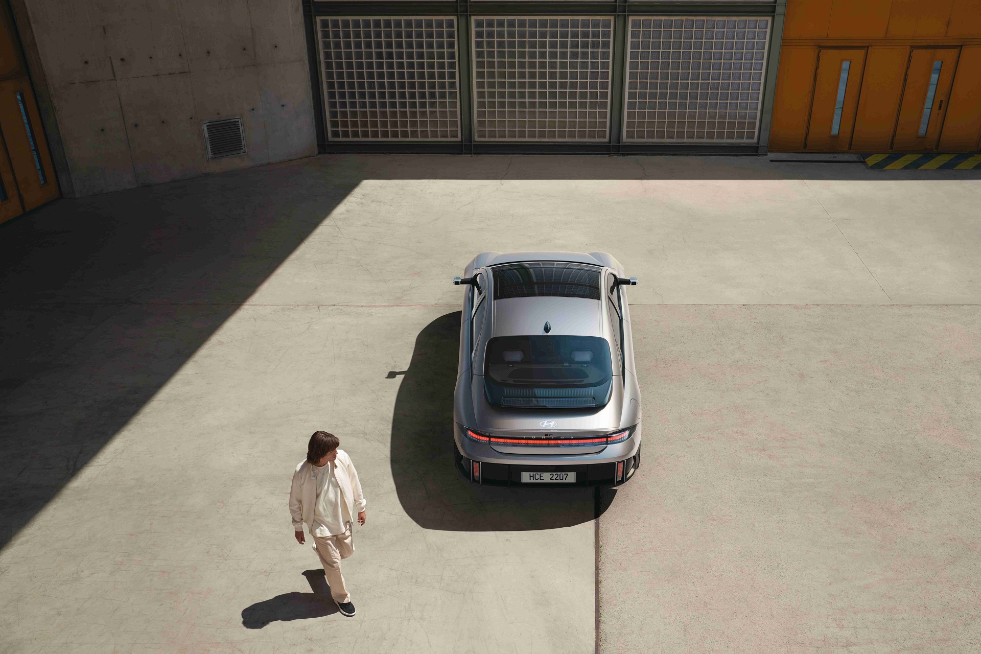 Download 2023 Hyundai Ioniq 6 - Top HD Wallpaper 1920x1280 #2