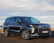 2023 Hyundai Palisade - AU version - Front Three-Quarter Wallpaper 190x150