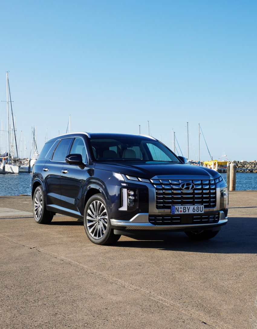 2023 Hyundai Palisade - AU version - Front Three-Quarter Phone Wallpaper 850x1087 #45