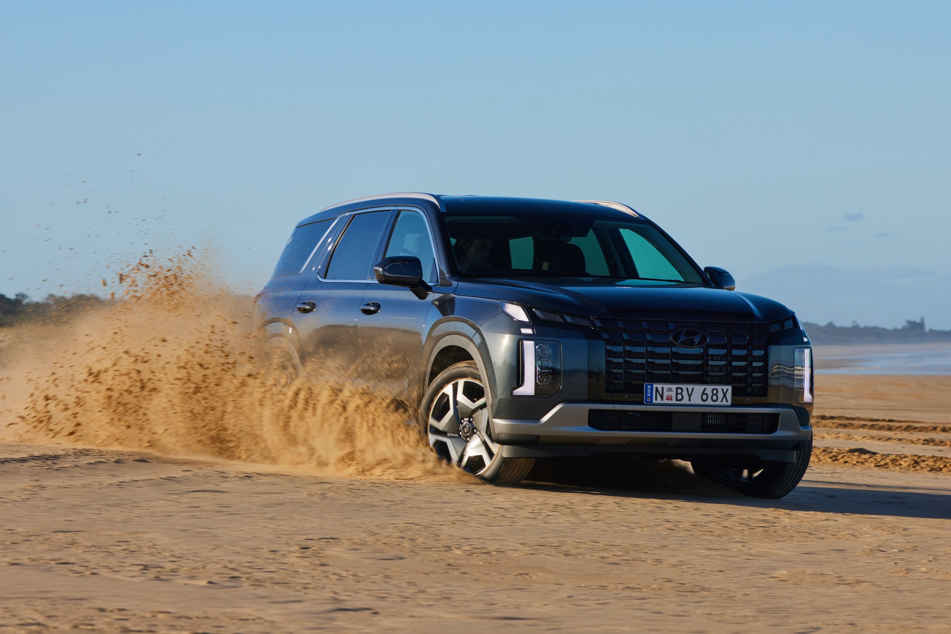 Download 2023 Hyundai Palisade - AU version - Front Three-Quarter HD Wallpaper 1920x1281 #20