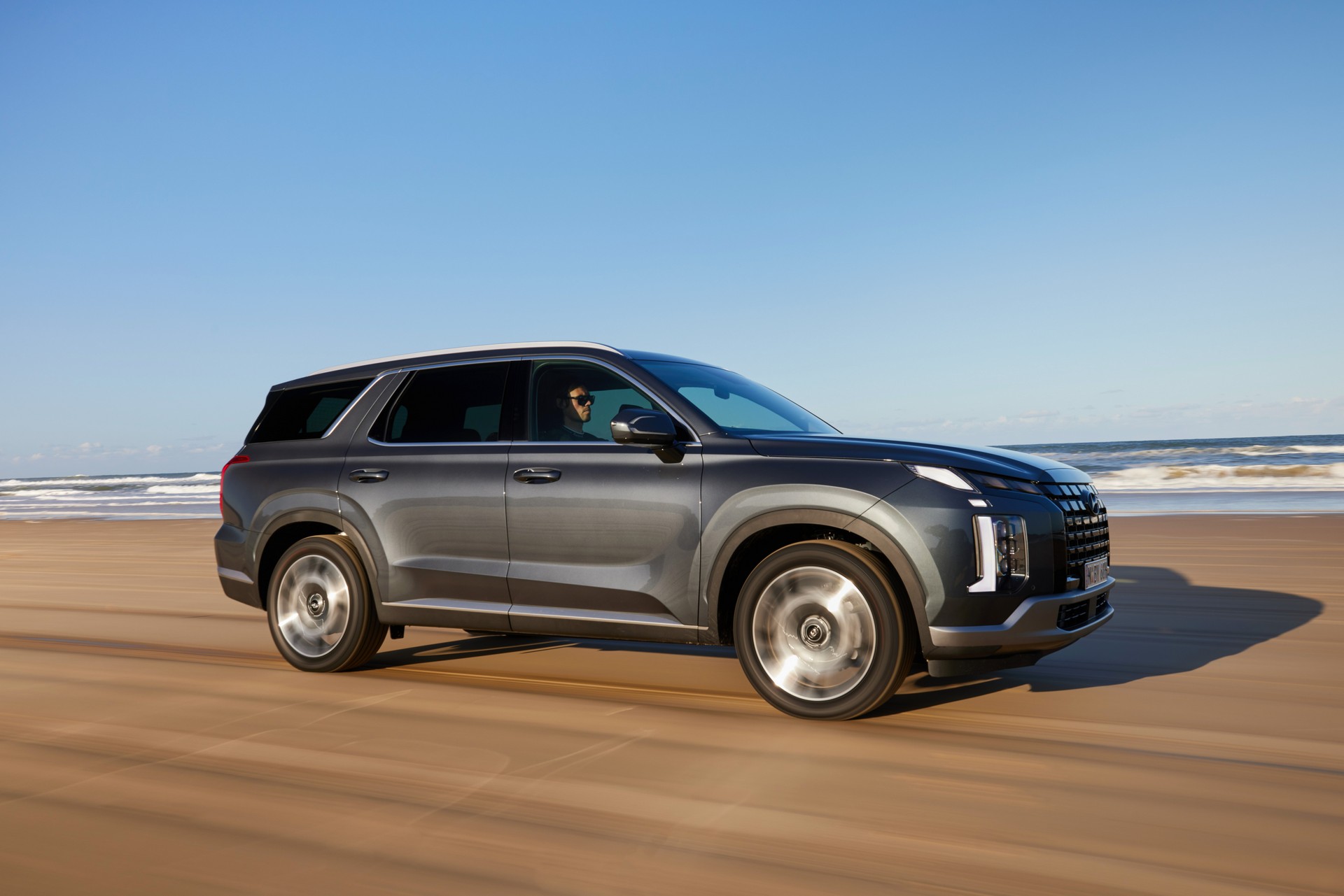 Download 2023 Hyundai Palisade - AU version - Front Three-Quarter HD Wallpaper 1920x1281 #23