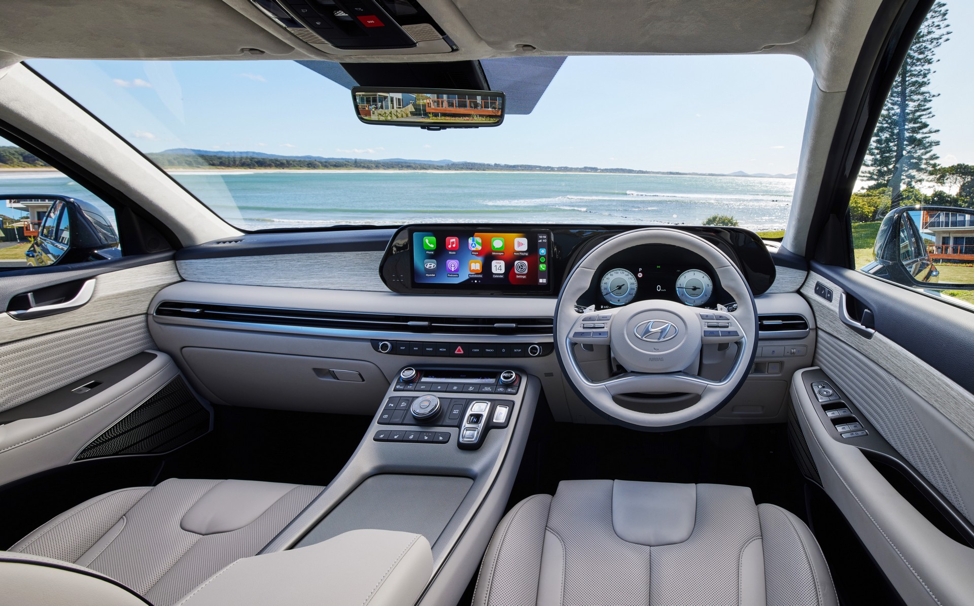 Download 2023 Hyundai Palisade - AU version - Interior, Cockpit HD Wallpaper 1920x1195 #86