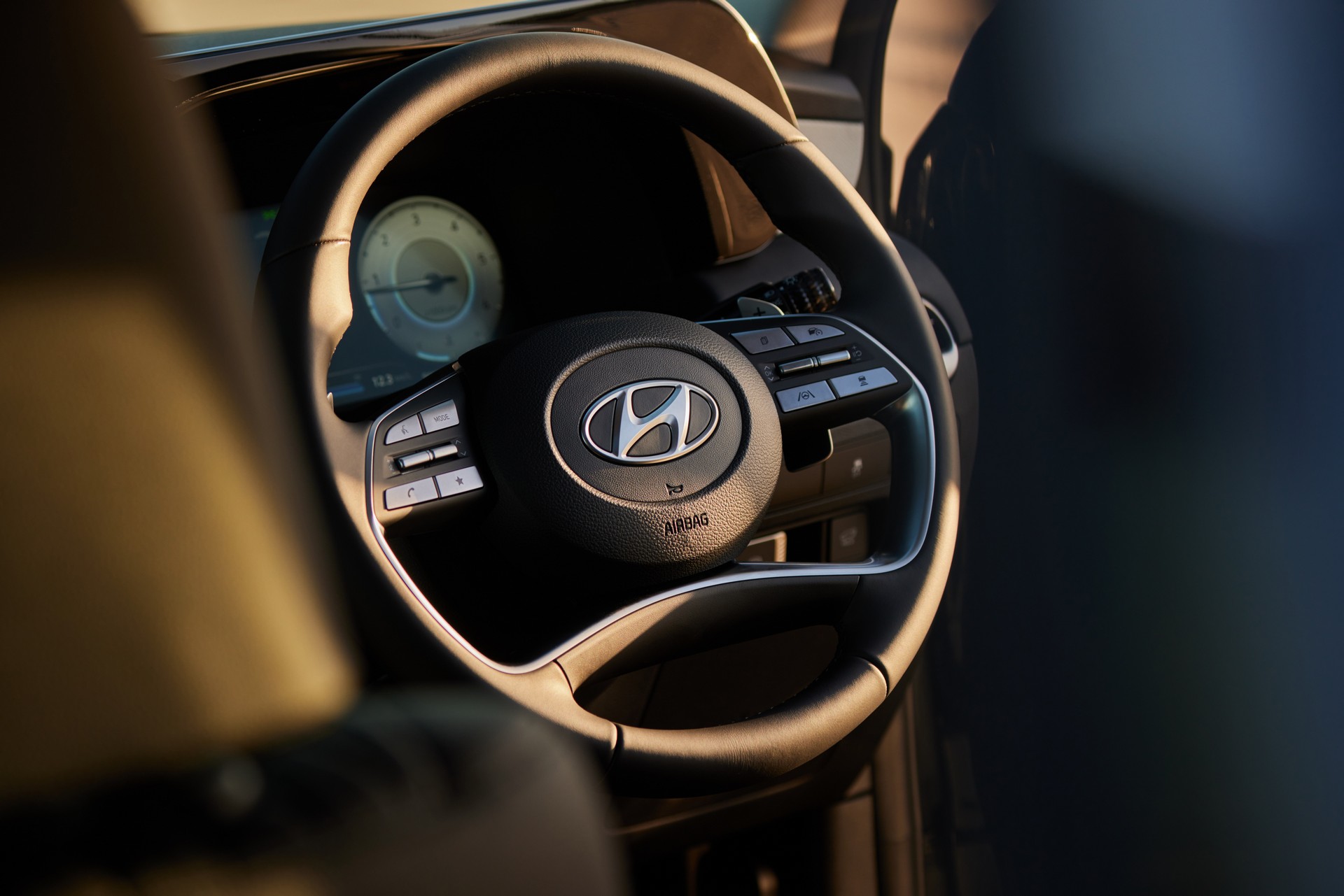Download 2023 Hyundai Palisade - AU version - Interior, Steering Wheel HD Wallpaper 1920x1281 #36