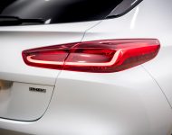 2023 Kia XCeed PHEV - Tail Light Wallpaper 190x150