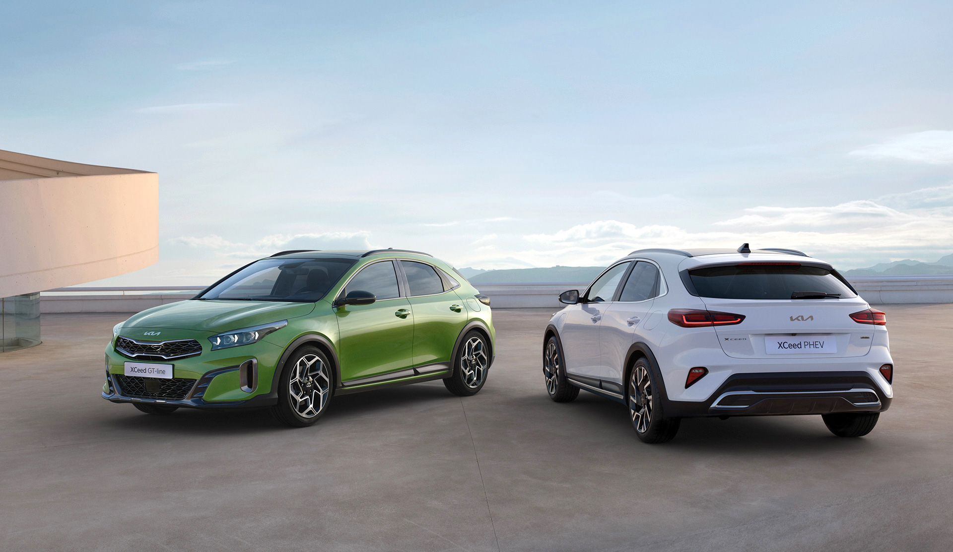 Download 2023 Kia XCeed PHEV and Kia XCeed GT-Line HD Wallpaper 1920x1112 #6