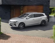 2023 MG 5 EV - Front Three-Quarter Wallpaper 190x150