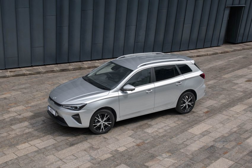 2023 MG 5 EV - Front Three-Quarter Wallpaper 850x567 #16