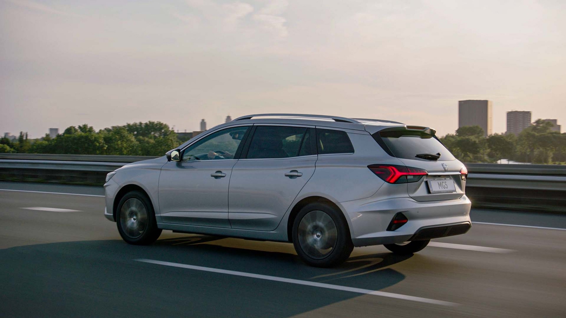 Download 2023 MG 5 EV - Rear Three-Quarter HD Wallpaper 1920x1080 #5