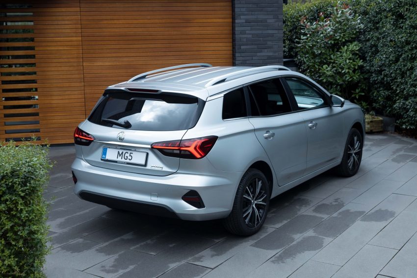 2023 MG 5 EV - Rear Three-Quarter Wallpaper 850x567 #21
