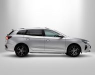 2023 MG 5 EV - Side Wallpaper 190x150