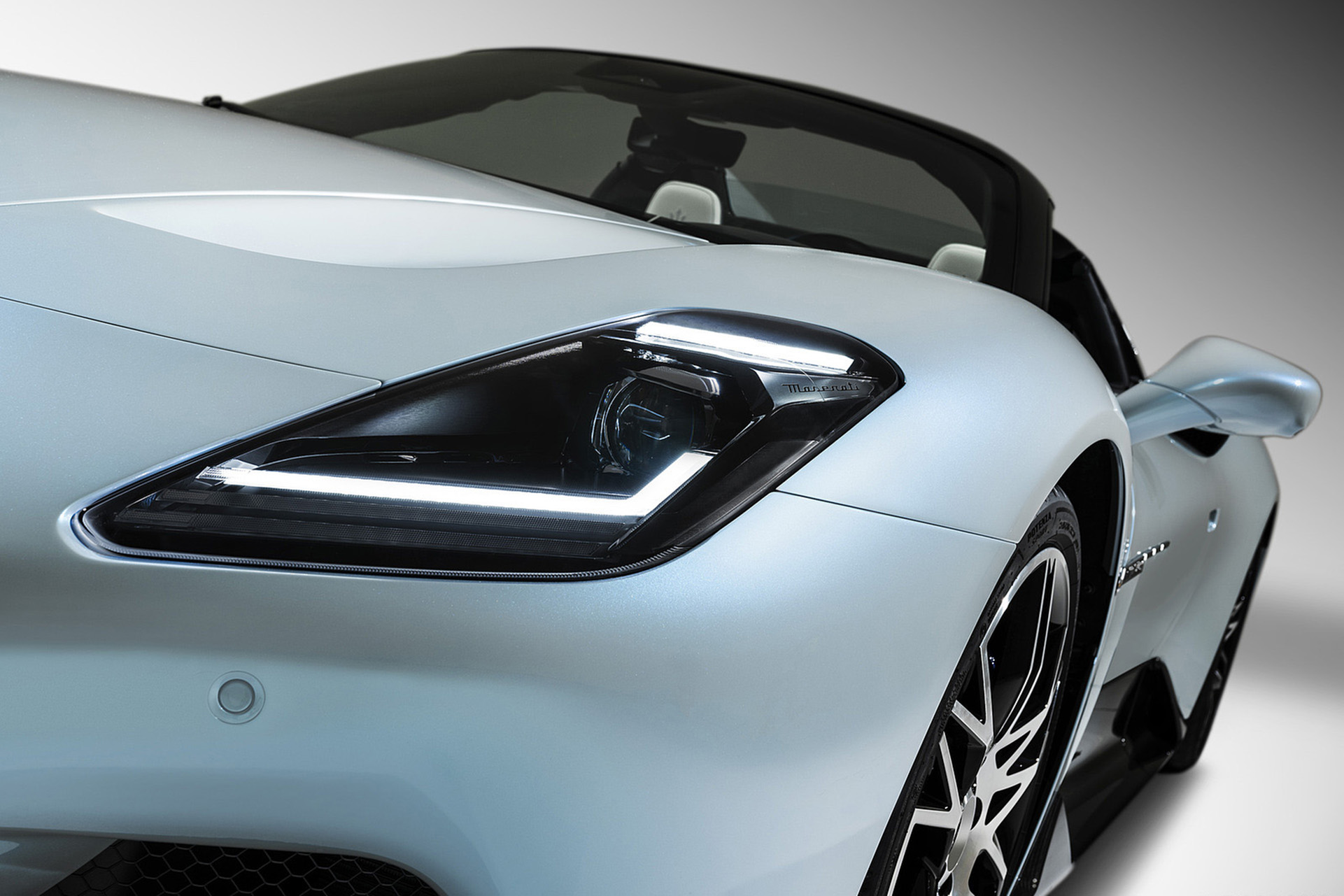 Download 2023 Maserati MC20 Cielo - Headlight HD Wallpaper 1921x1281 #73