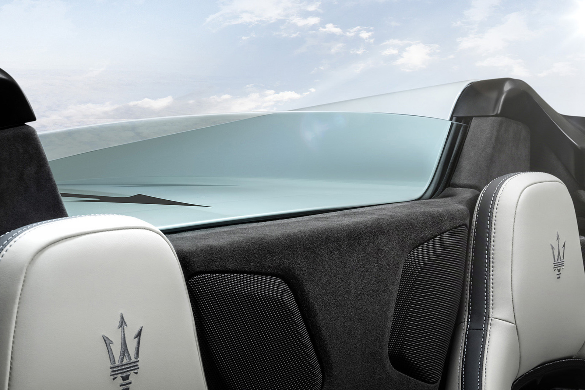 Download 2023 Maserati MC20 Cielo - Interior, Detail HD Wallpaper 1921x1281 #56