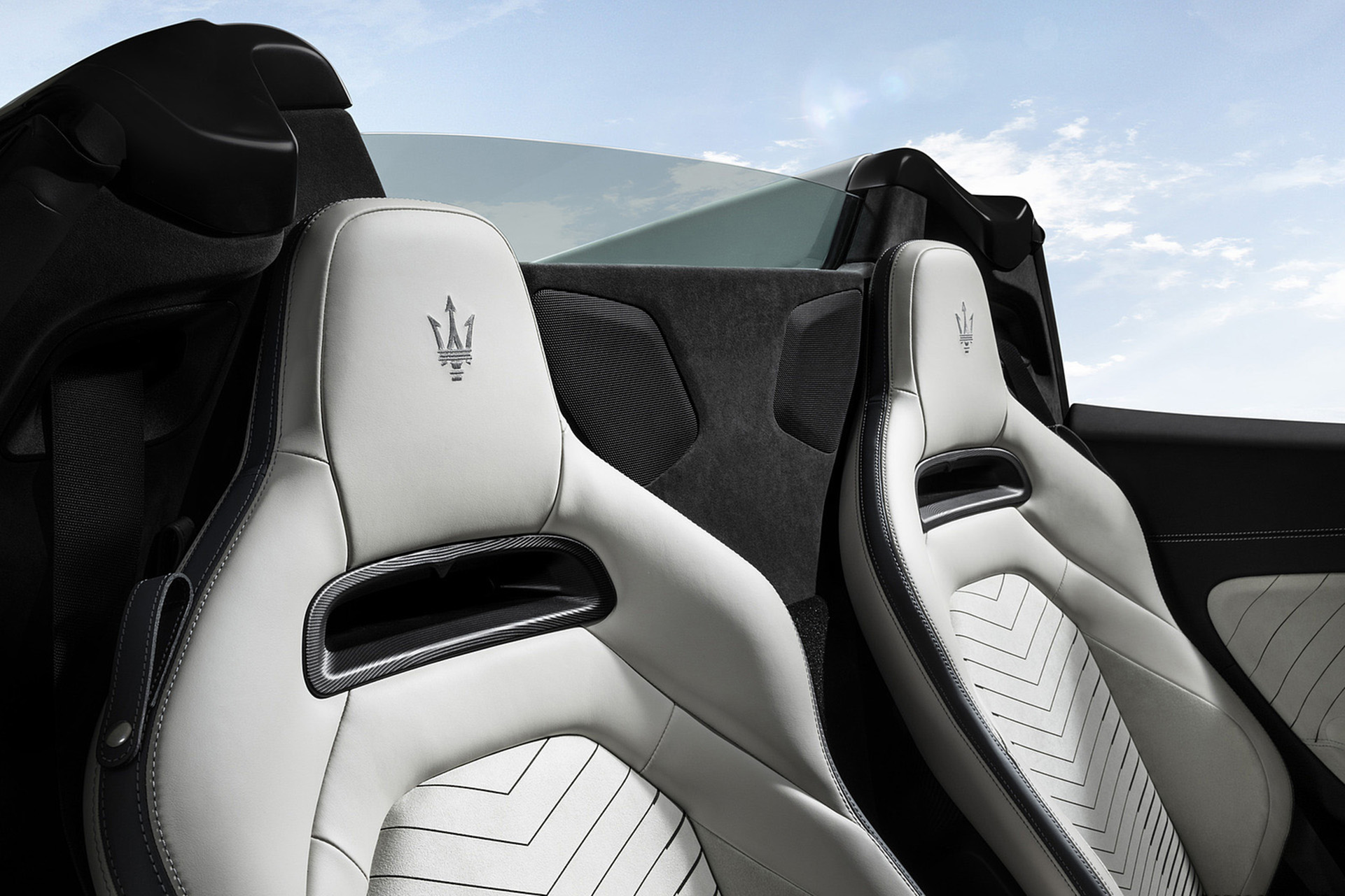 Download 2023 Maserati MC20 Cielo - Interior, Seats HD Wallpaper 1921x1281 #54