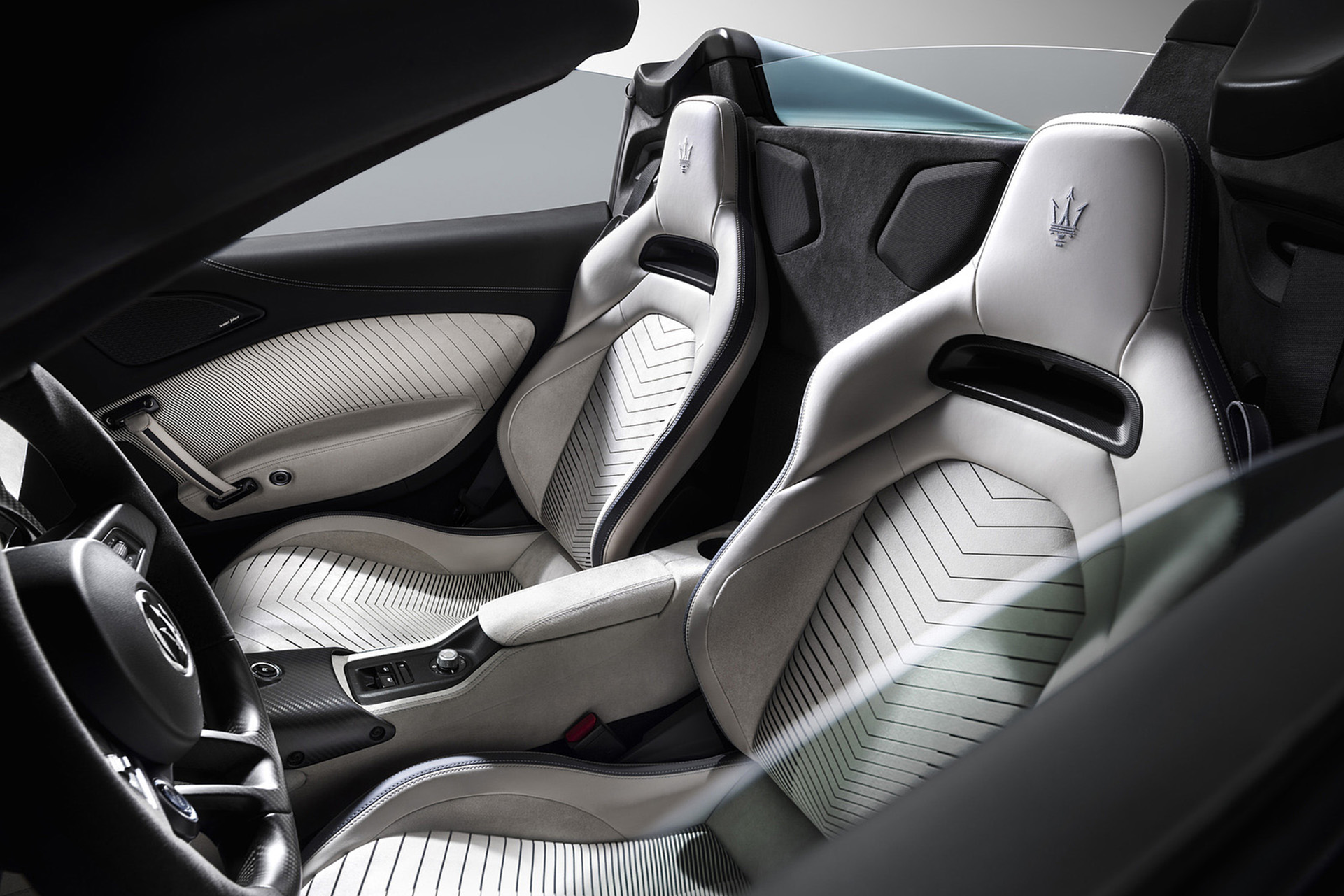 Download 2023 Maserati MC20 Cielo - Interior, Seats HD Wallpaper 1921x1281 #88