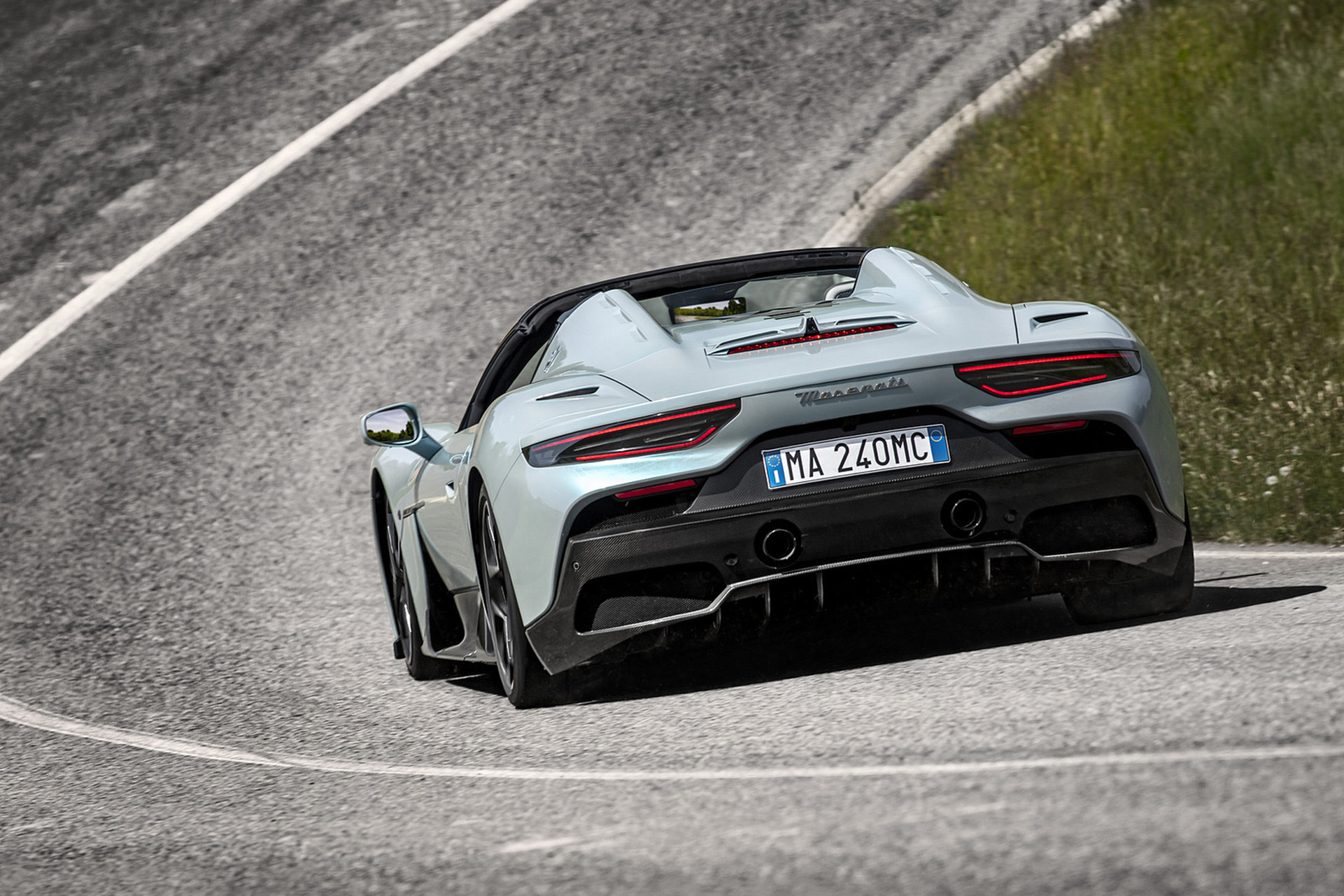 Download 2023 Maserati MC20 Cielo - Rear HD Wallpaper 1921x1281 #8